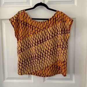 Manuhealii Blouse. Size XL